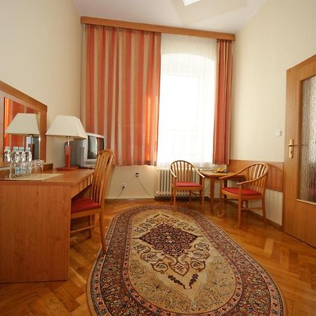 Hotel Zamkowy 스와프스크 외부 사진