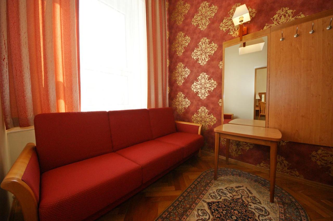 Hotel Zamkowy 스와프스크 외부 사진